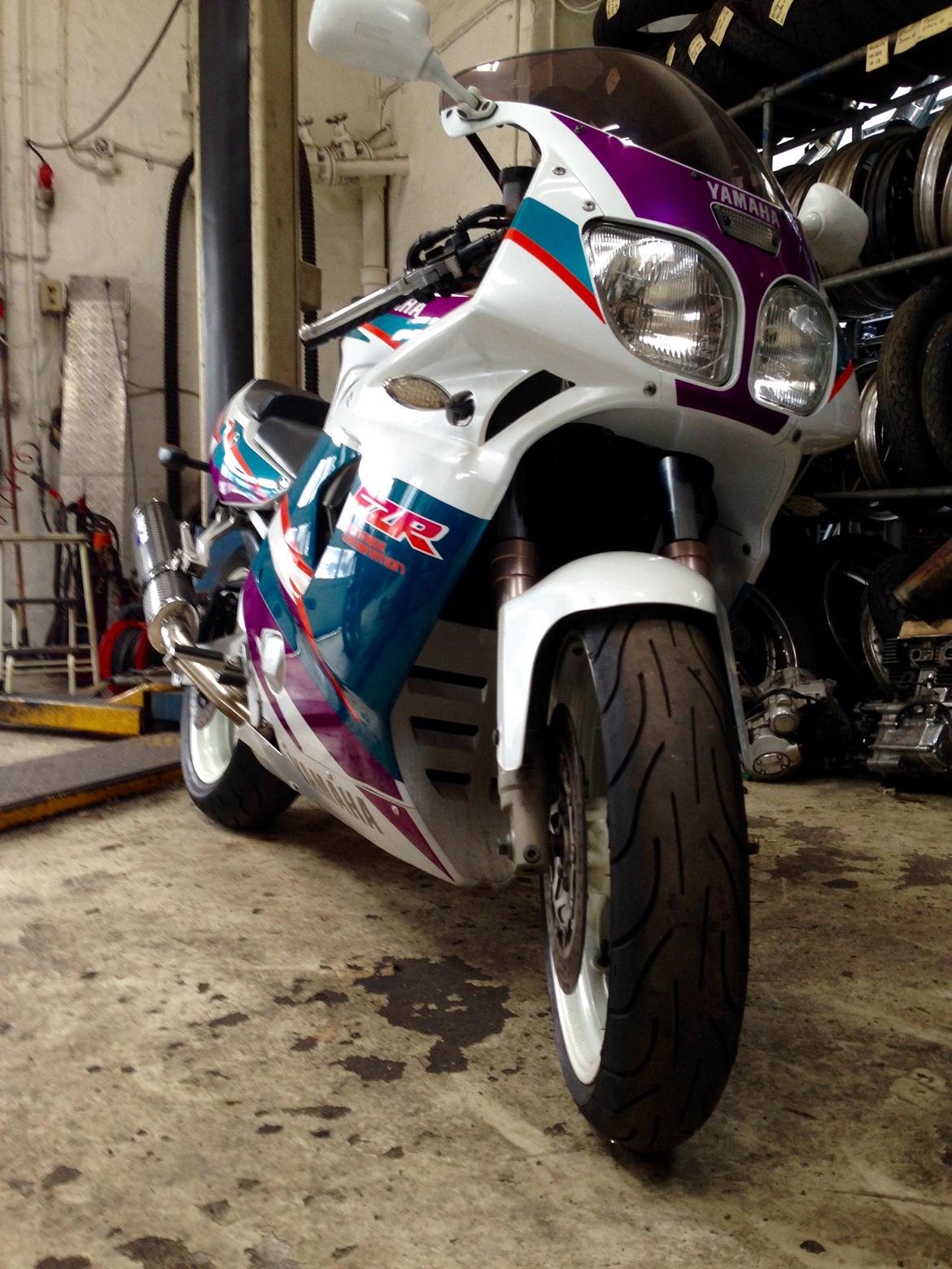 Yamaha Fzr 600r billede 21