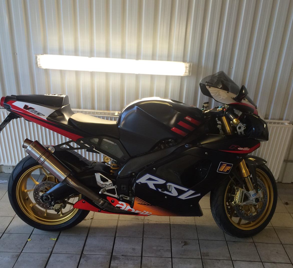 Aprilia Rsv Mille 1000 R billede 16