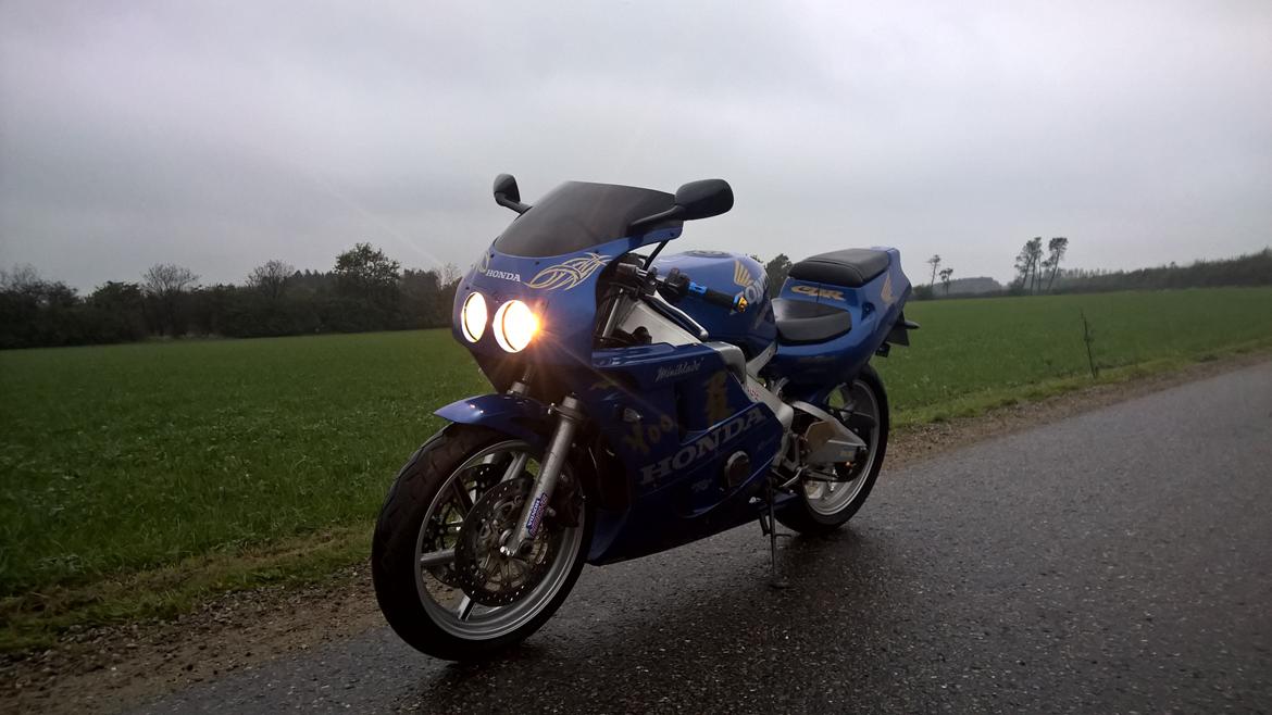 Honda cbr rr firerblade  billede 4