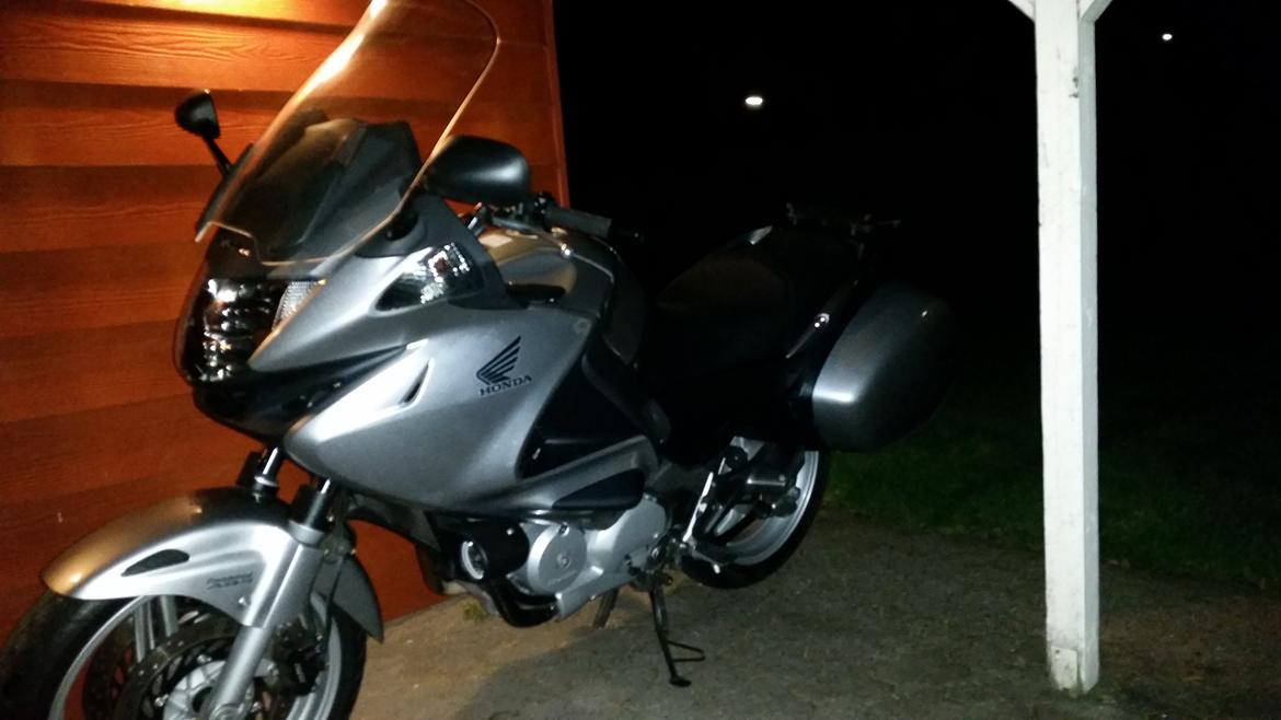 Honda NT 700 VA billede 4