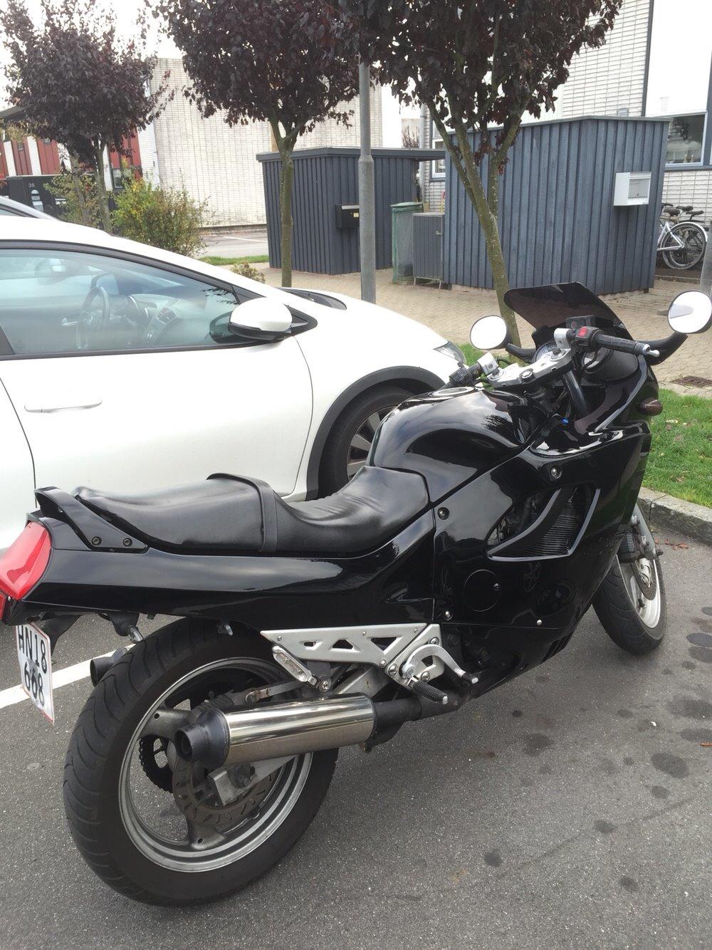 Suzuki GSX750F billede 3