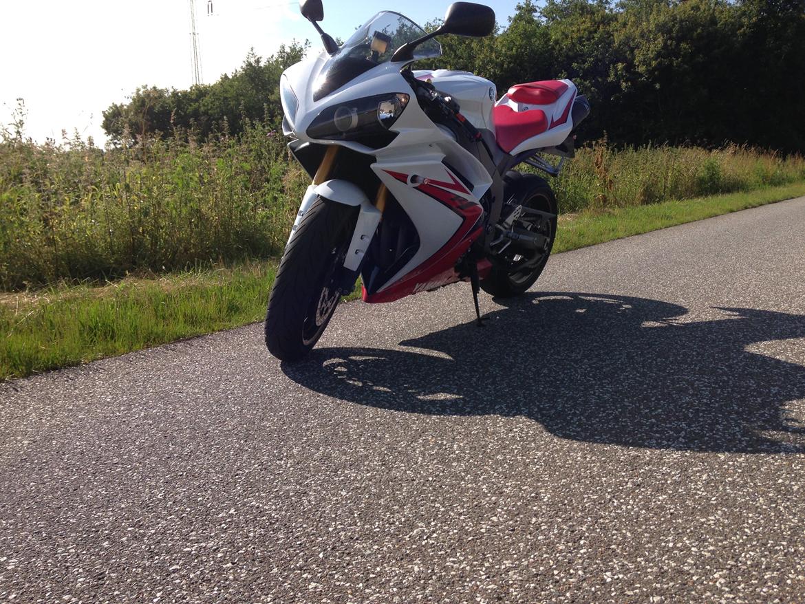 Yamaha YZF R1 rn19 billede 9