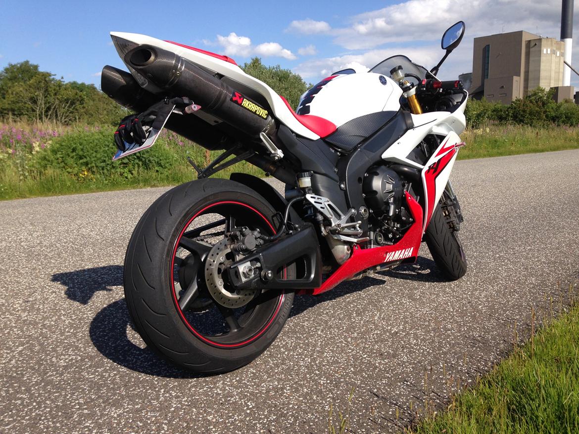 Yamaha YZF R1 rn19 billede 5