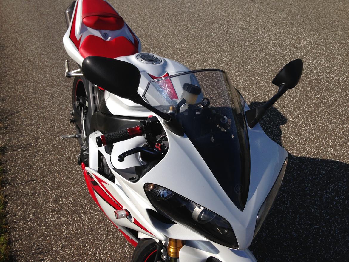 Yamaha YZF R1 rn19 billede 27