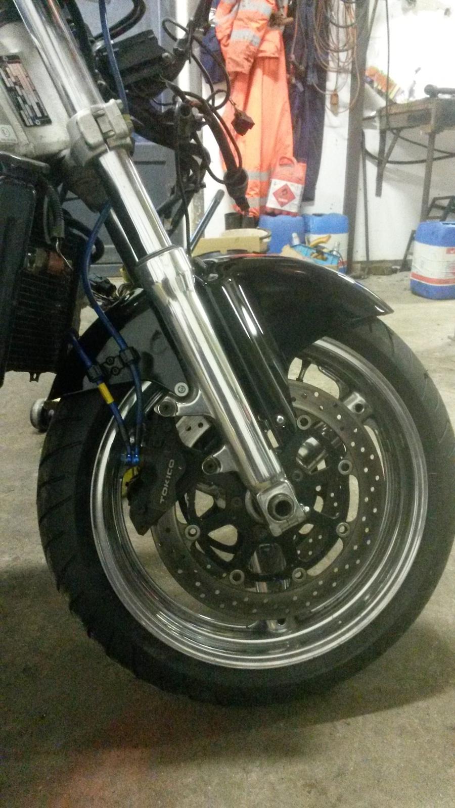 Suzuki gsxr 600 srad billede 10