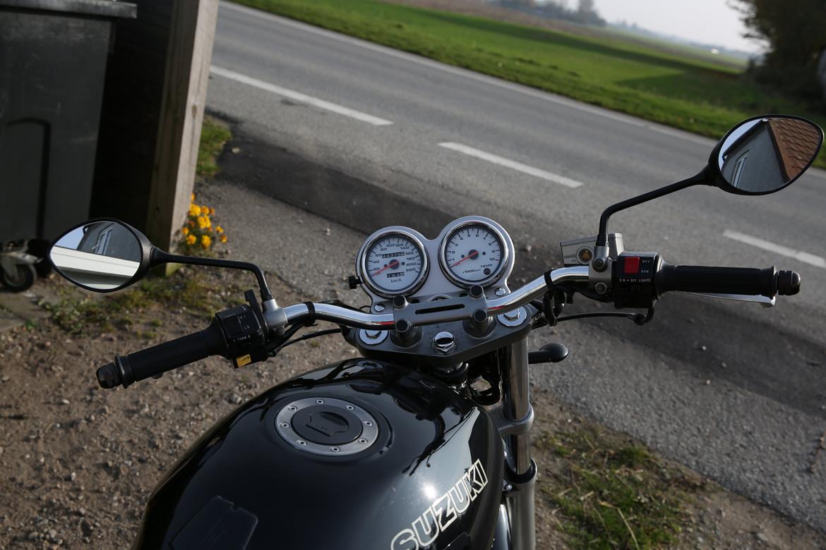 Suzuki VX800 (Solgt) billede 5