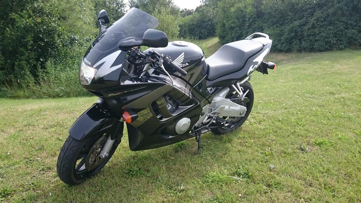 Honda CBR 600 F3½ - solgt - Ingen ord er nødvendige ved dette og de efterfølgende billeder...... billede 9