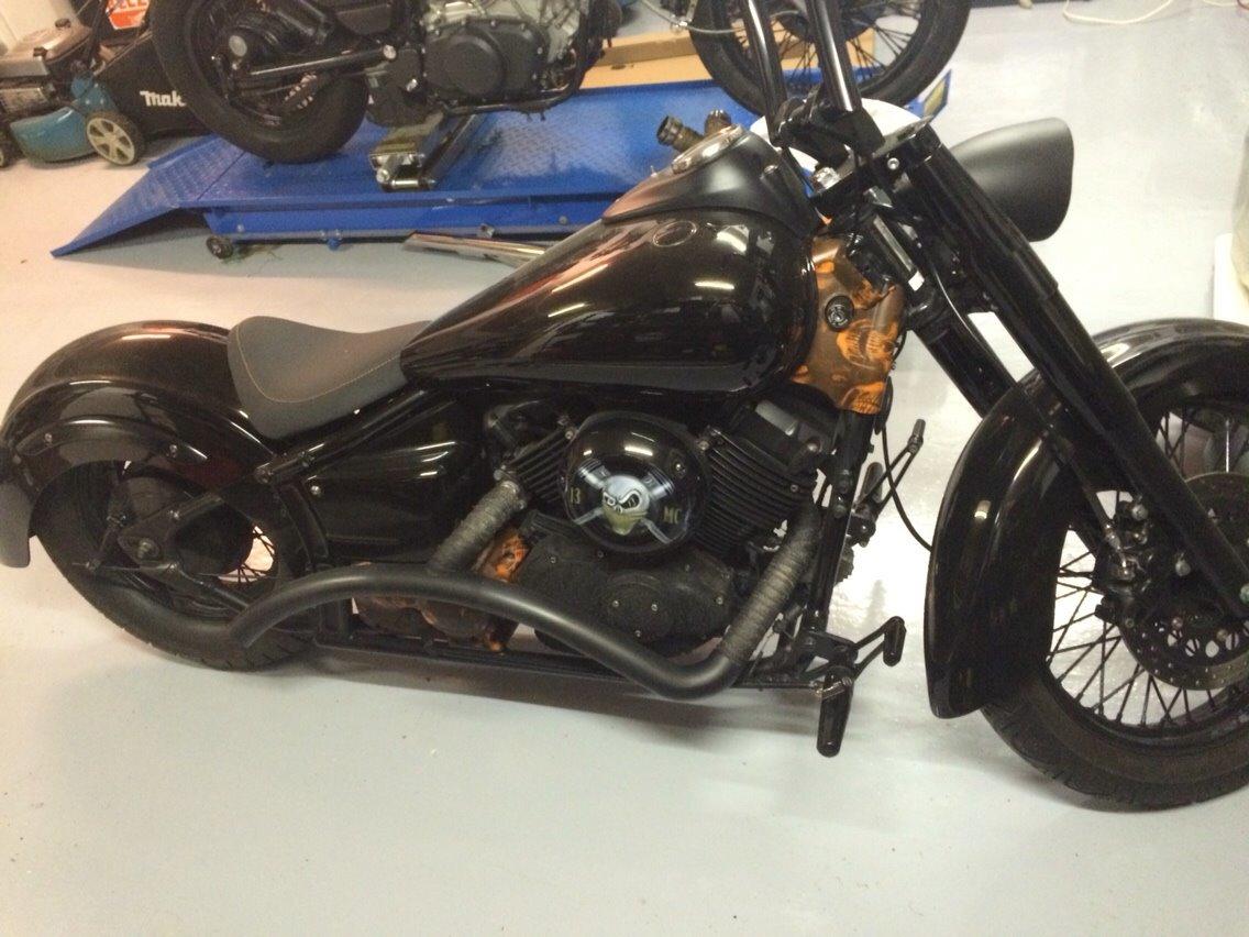 Yamaha Dragstar "Black Sheep" billede 1