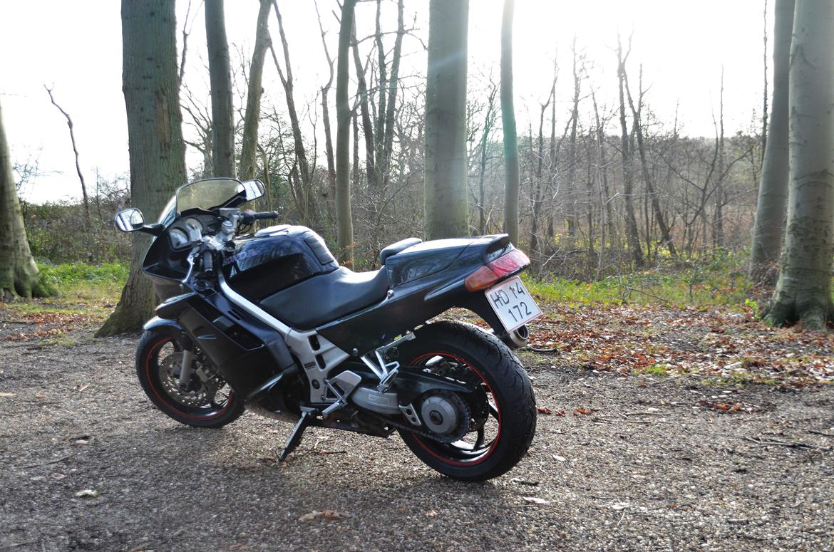 Honda VFR750F RC36-1 billede 3