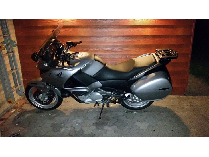Honda NT 700 VA billede 1