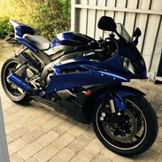 Yamaha Yzf r6