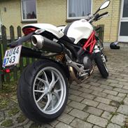 Ducati Monster 1100 ABS (solgt)