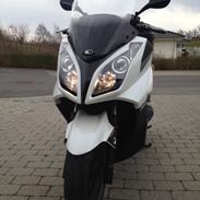 Kymco Downtown 300i ABS