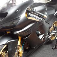 Kawasaki zx6r 636