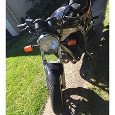 Suzuki GS500E