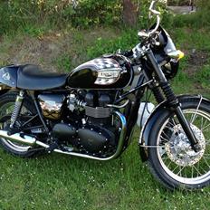 Triumph Bonneville 790 Black