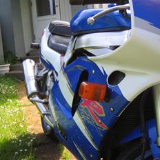 Suzuki GSXR 750