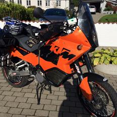 KTM 950 Adventure S