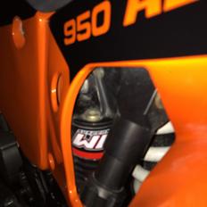 KTM 950 Adventure S