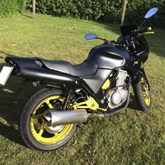 Honda cb500