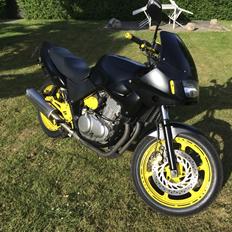 Honda cb500