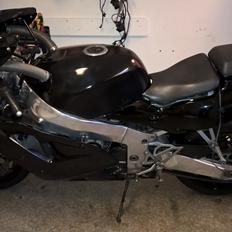 Kawasaki zxr 750 j2 (900 ccm upgrade) [solgt]