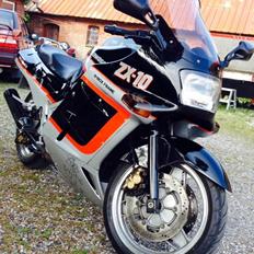 Kawasaki zx10