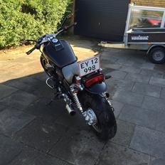 Kawasaki Eliminator ZL900