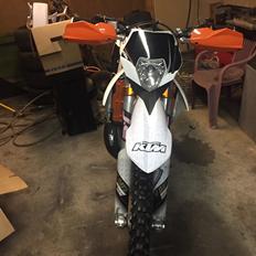 KTM EXC 300 Sixdays solgt