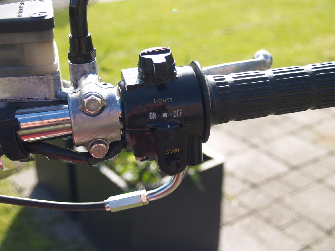 Kawasaki z650 billede 17