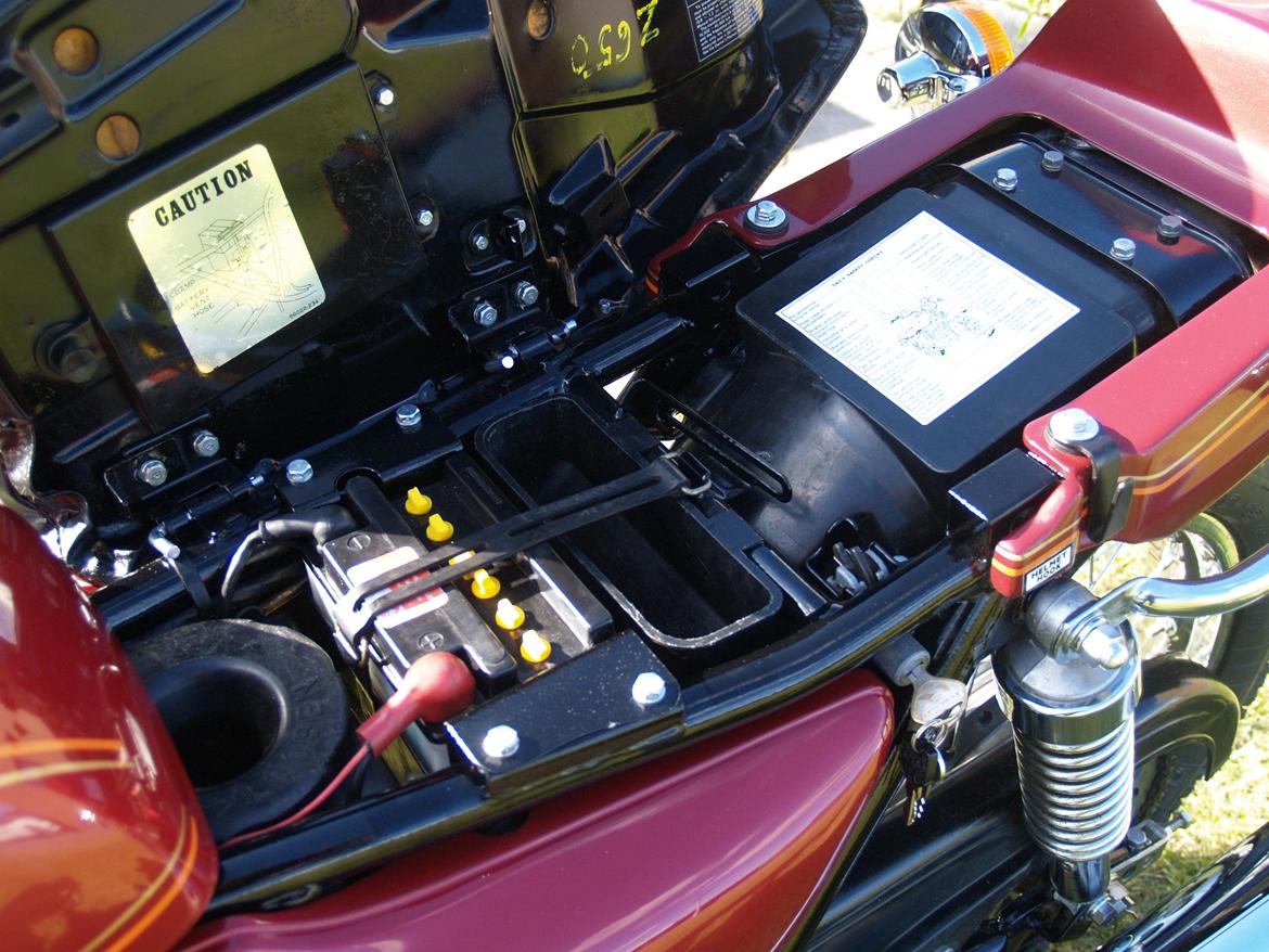 Kawasaki z650 billede 18