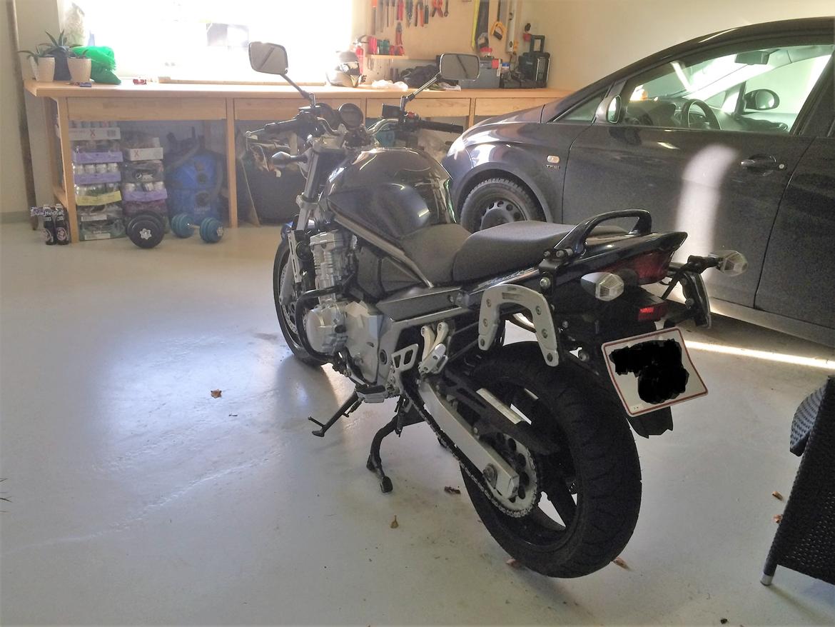 Suzuki GSF 650 billede 9