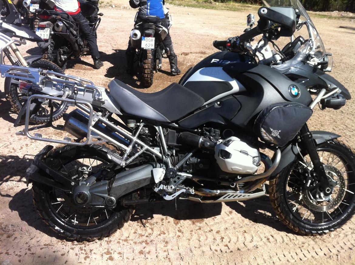 BMW R1200 GS Adventure - På grusskole. Efter vandgraven. billede 35