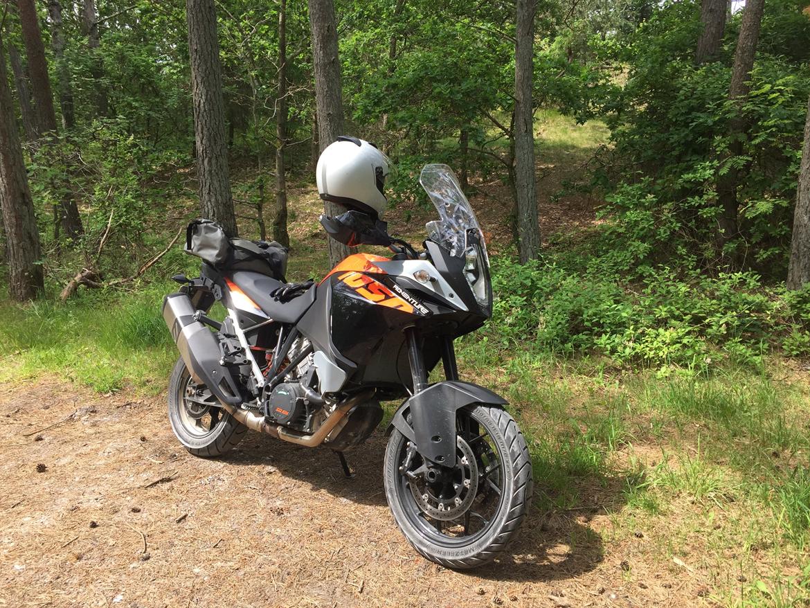 KTM 1050 Adventure  billede 1