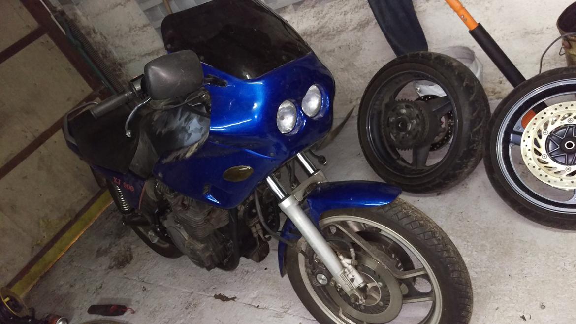 Yamaha Xj 900r (Solgt)  billede 4