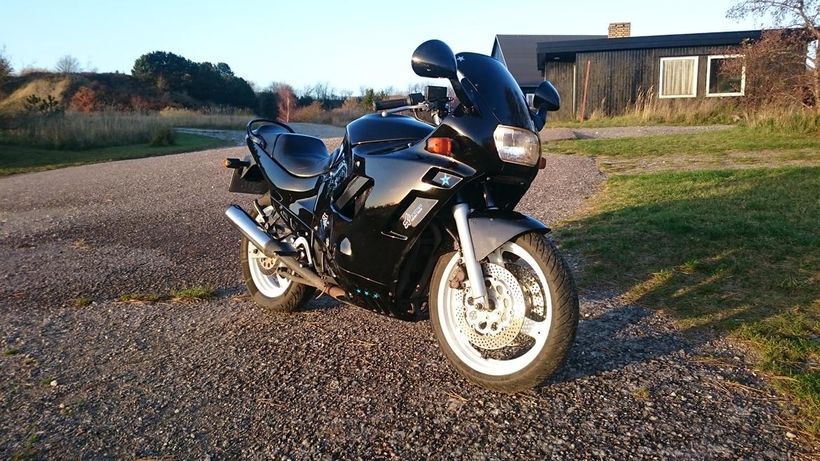 Suzuki gsx 600 f  billede 15