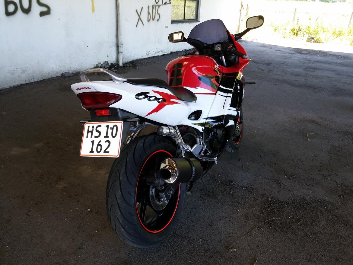 Honda CBR 600 F3 billede 2