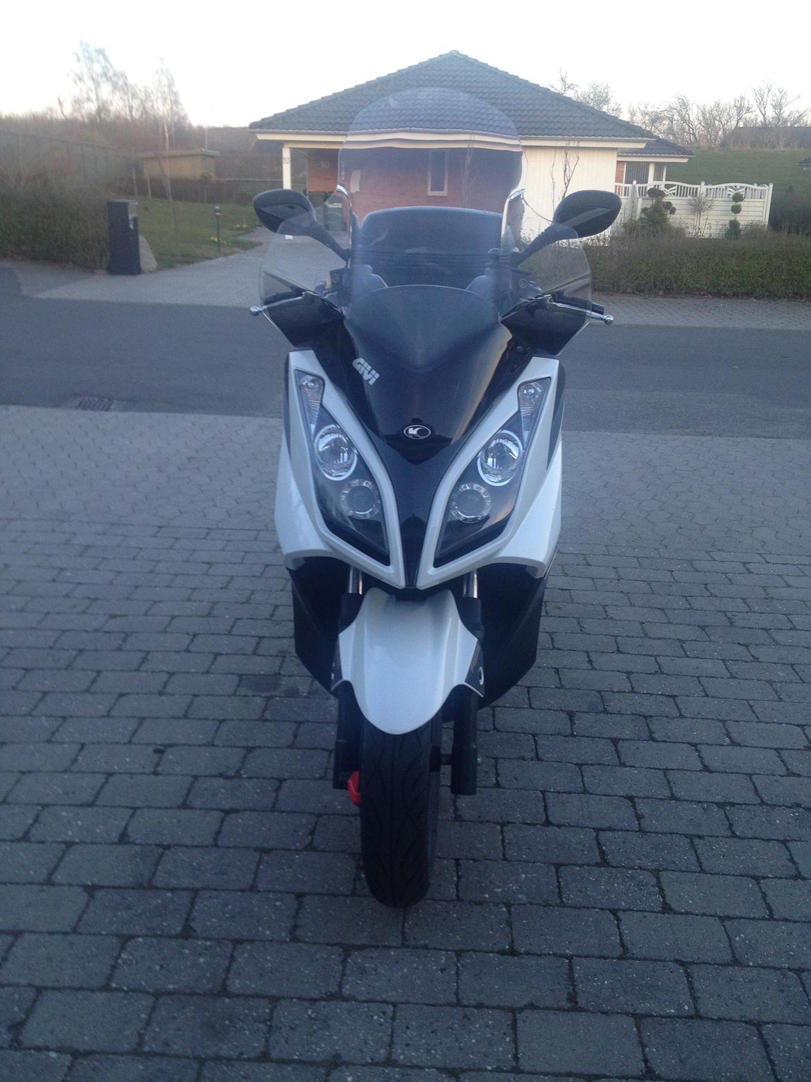 Kymco Downtown 300i ABS billede 4