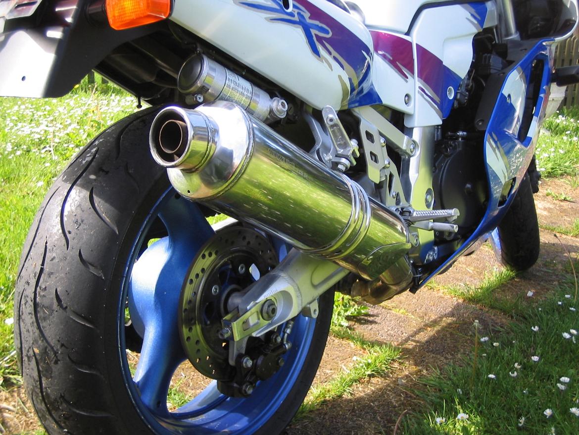 Suzuki GSXR 750 billede 4