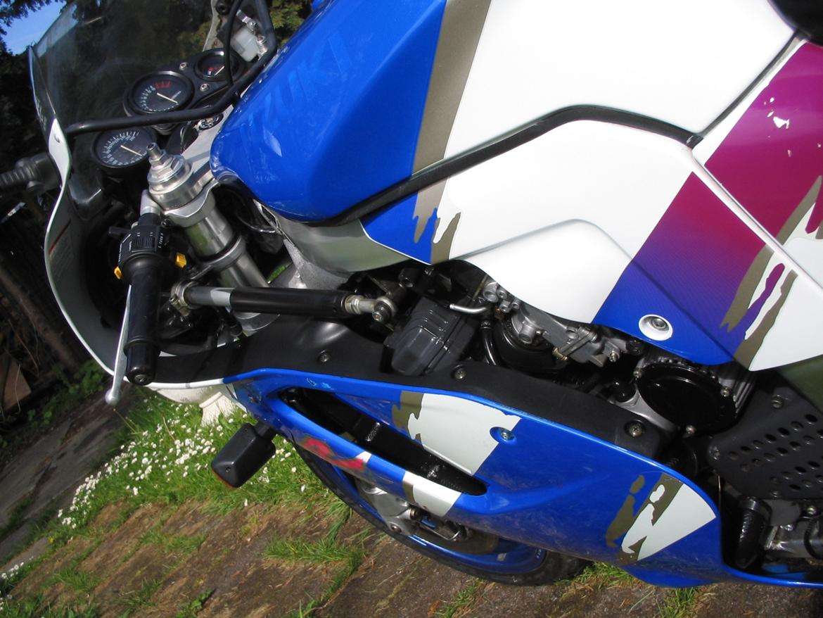 Suzuki GSXR 750 billede 3