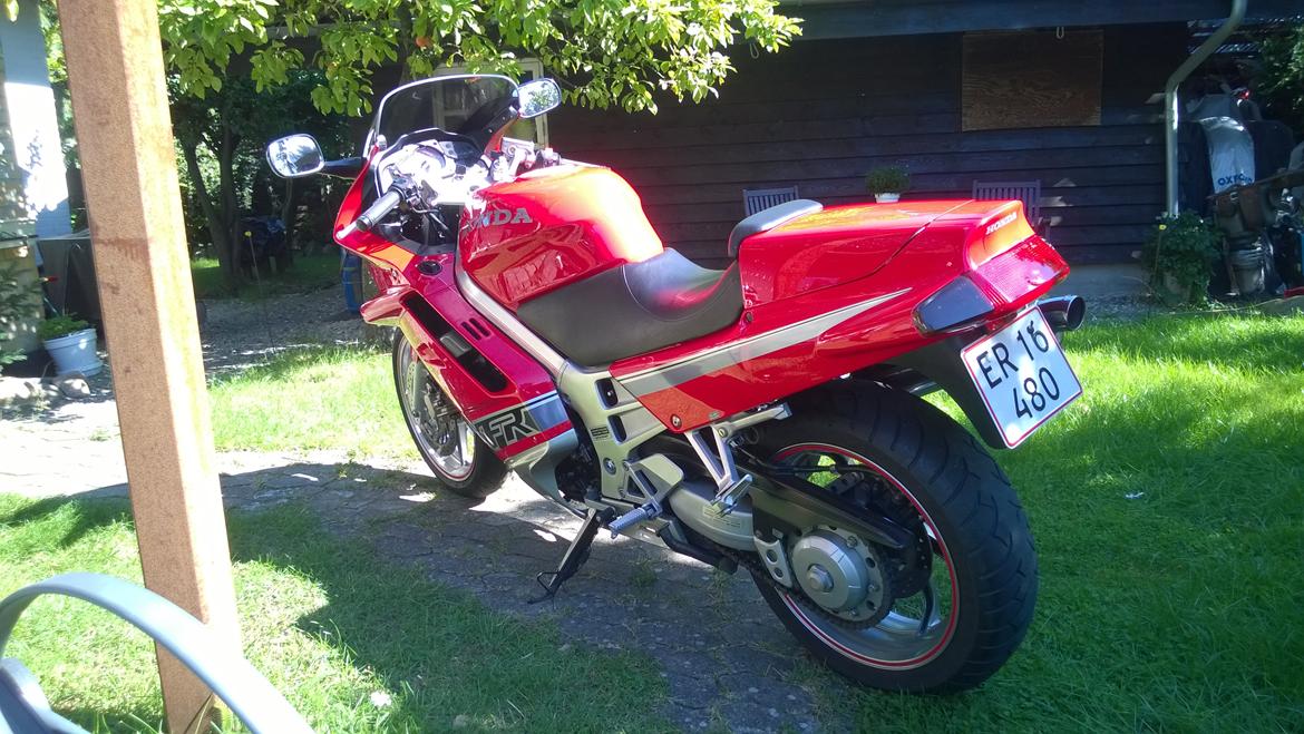 Honda VFR 750 RC36-1 billede 4