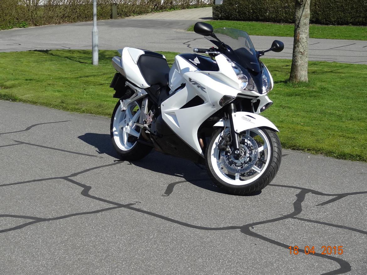 Honda vfr800A  (Vtec) billede 2