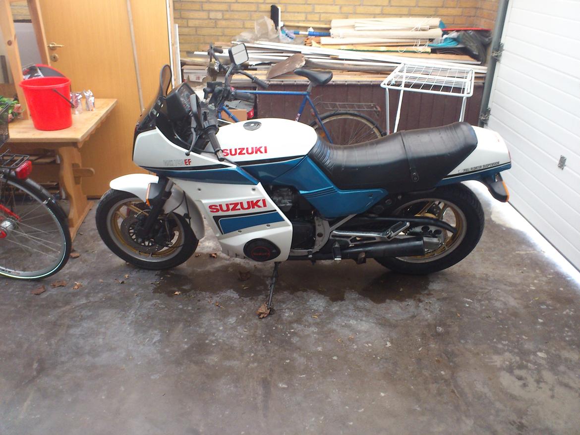 Suzuki Gsx 750EF  billede 4