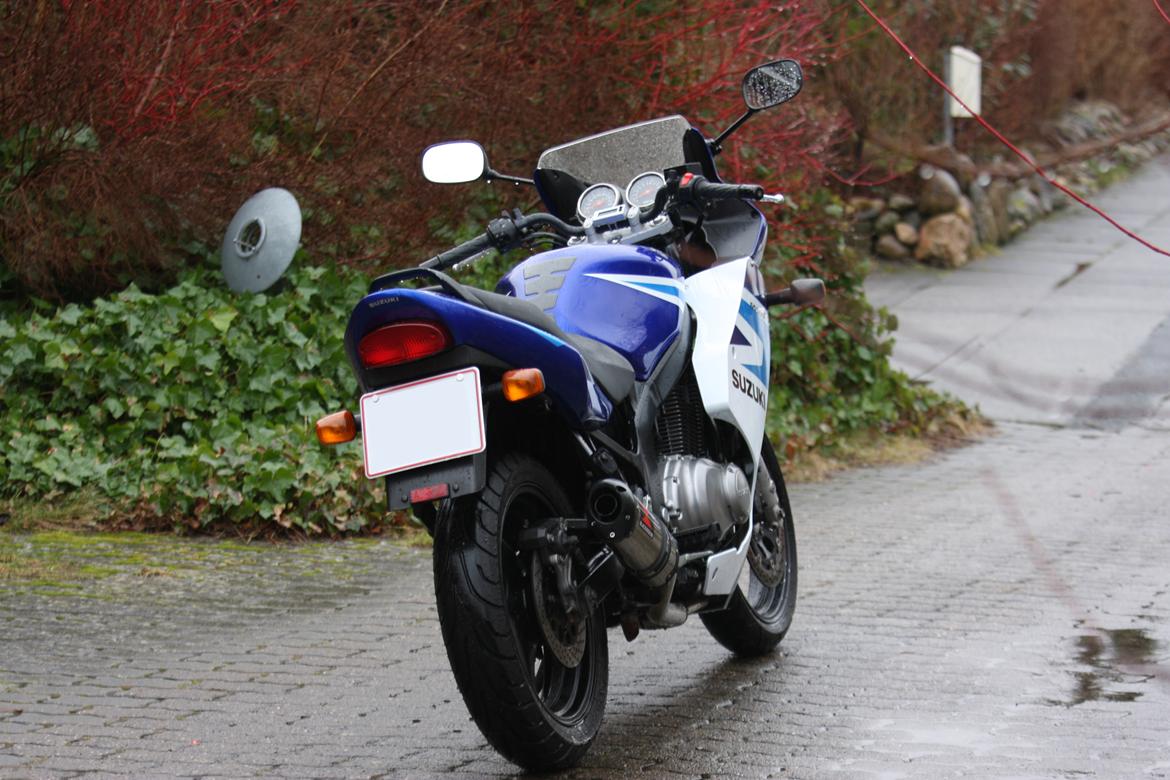 Suzuki GS500F - Billede fra da jeg næsten lige havde købt den. Eneste ændring er udst. - 6/2-16 billede 9