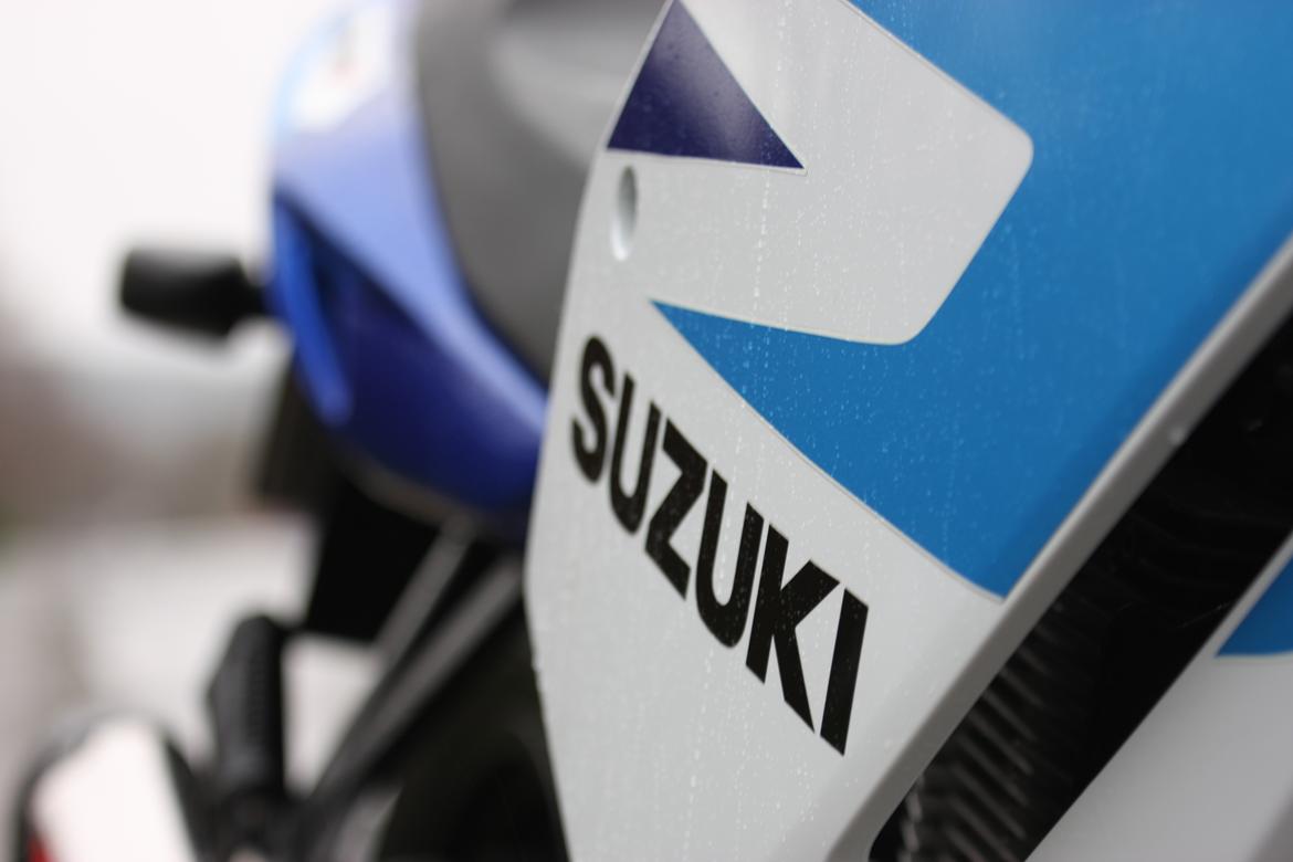 Suzuki GS500F - Billede fra da jeg næsten lige havde købt den. Eneste ændring er udst. - 6/2-16 billede 4