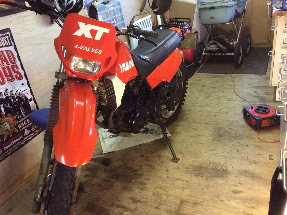 Yamaha XT 350 - SOLGT billede 1