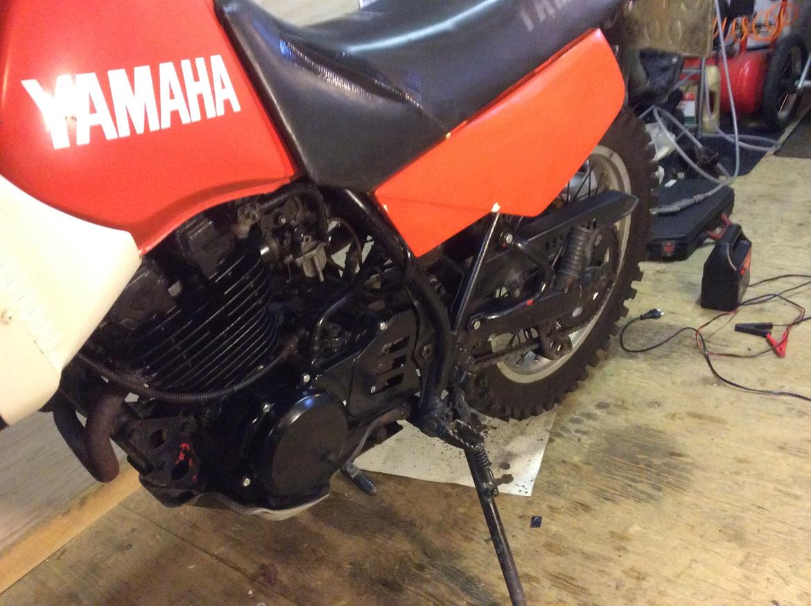 Yamaha XT 350 - SOLGT billede 3