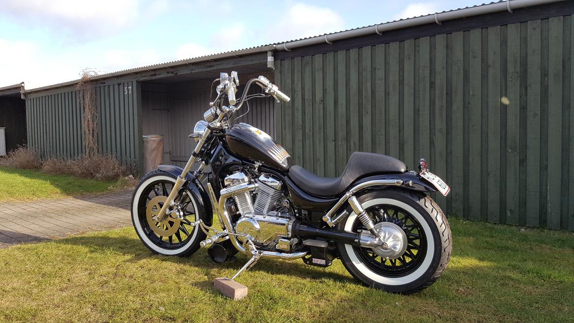 Suzuki Vs 700 Intruder  SOLGT ! billede 6