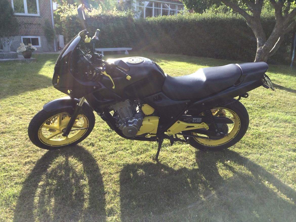 Honda cb500 billede 2