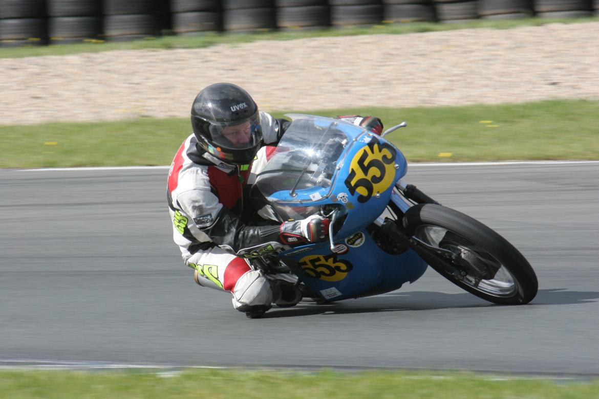 Triumph T 100 billede 1